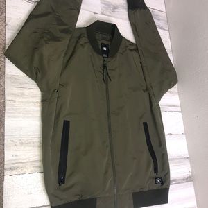 Pre-owned DC women’s medium zip up bomber jacket